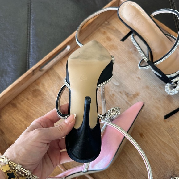 Chic Women's Heels with Bow Detail - Picture 7 of 7